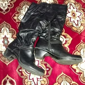 Easy Street Boots